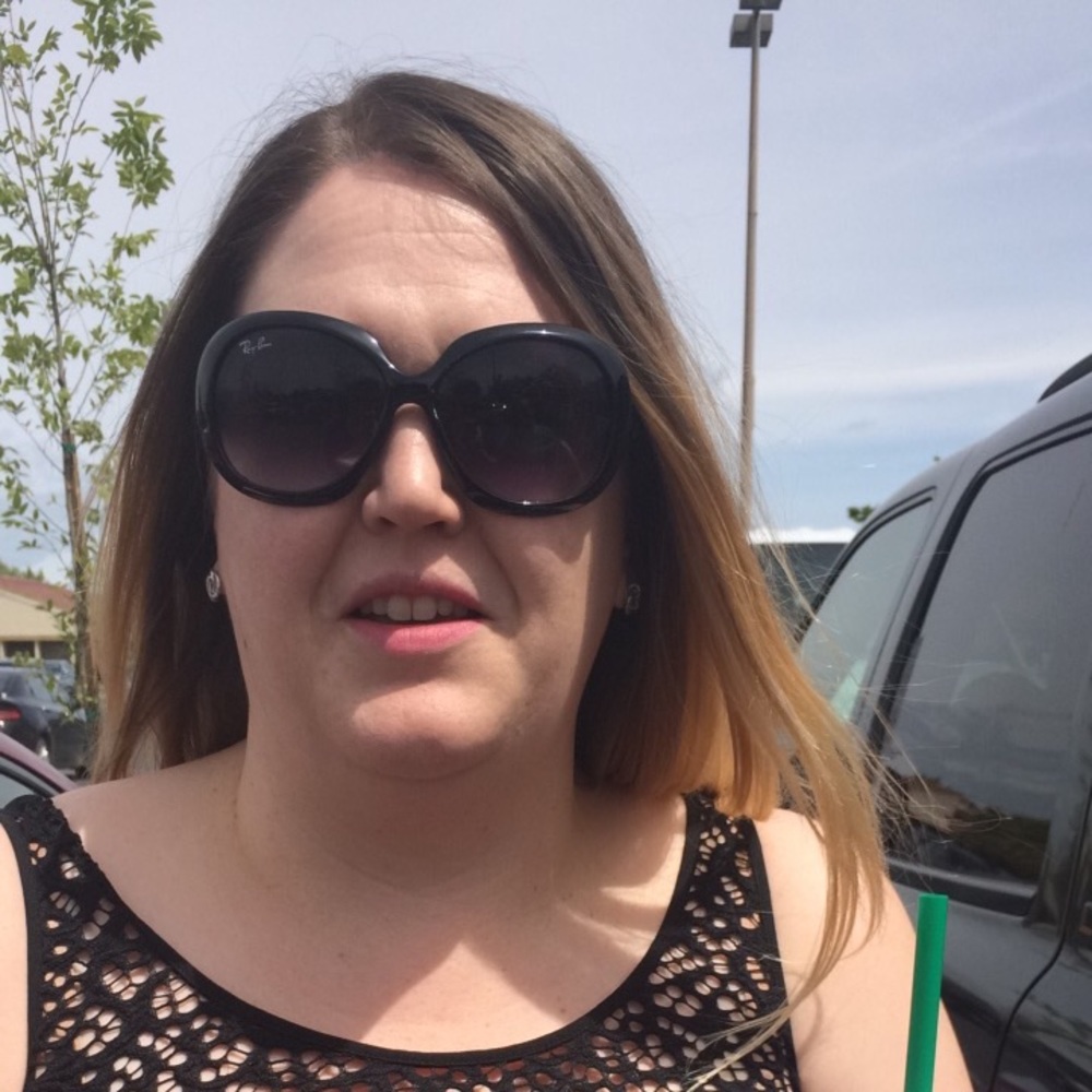 Meet your Posher, Natalie